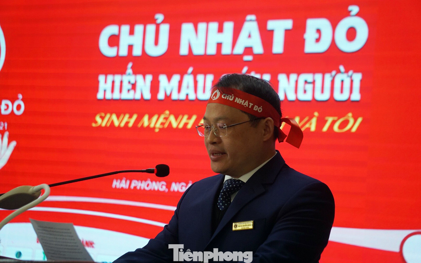 Đông đảo bạn trẻ tham gia hiến máu cứu người tại Đại học Hải Phòng ảnh 11