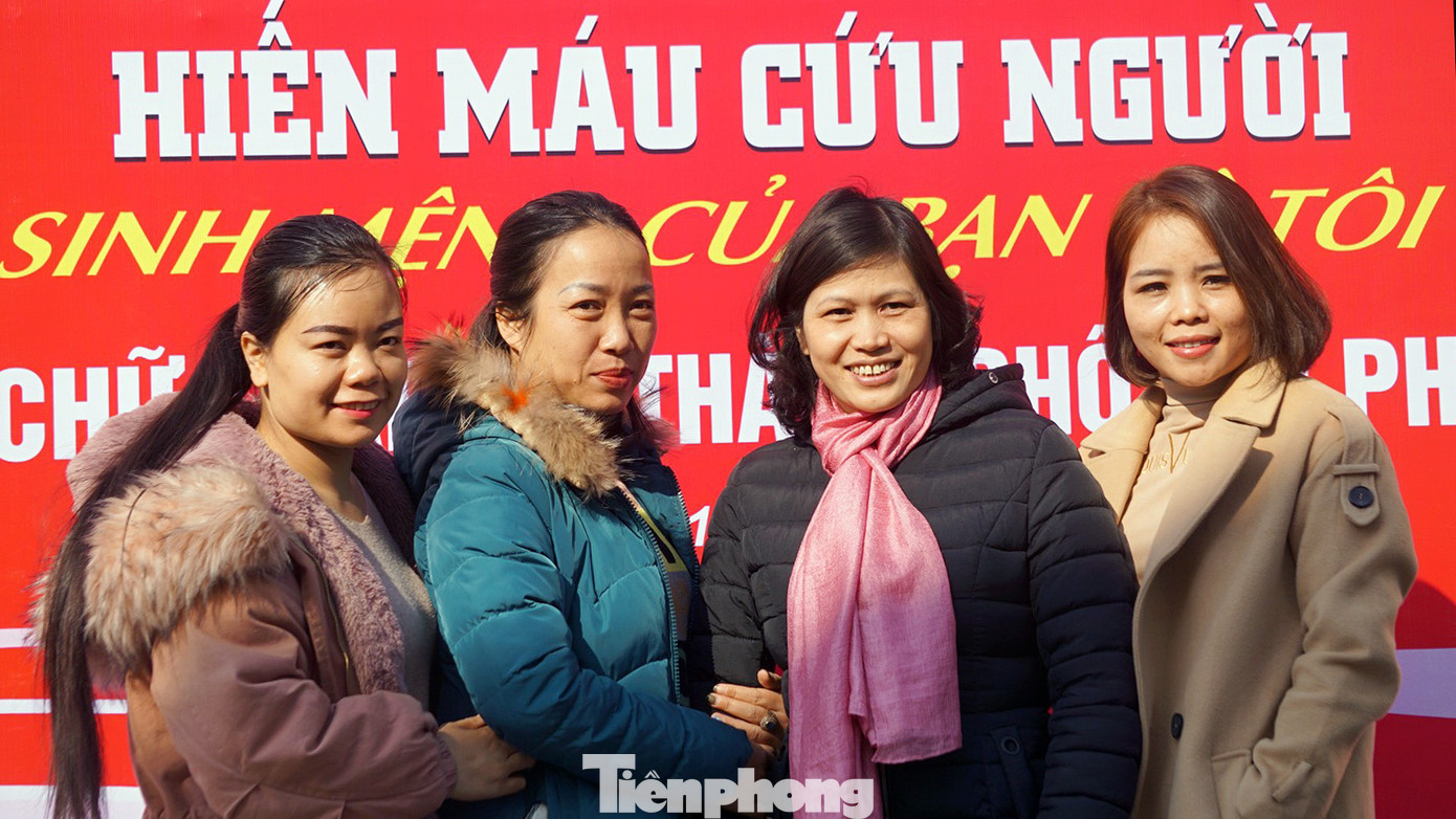 Đông đảo bạn trẻ tham gia hiến máu cứu người tại Đại học Hải Phòng ảnh 13