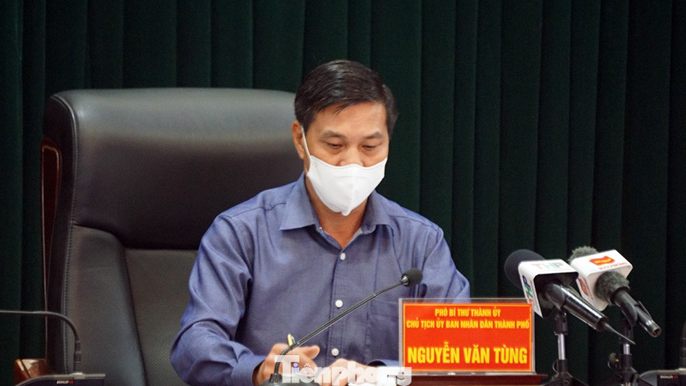 Nam điều dưỡng Hải Phòng dương tính SARS-CoV-2 từng về Cẩm Giàng ảnh 1