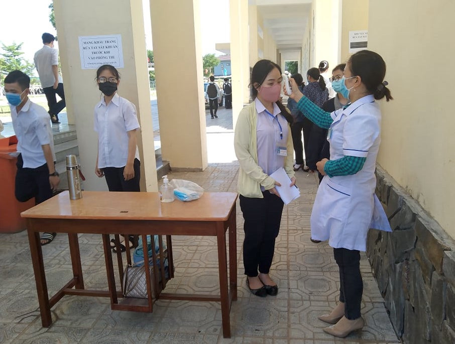 Cập nhật đề, đáp án NGOẠI NGỮ thi tốt nghiệp THPT ảnh 9