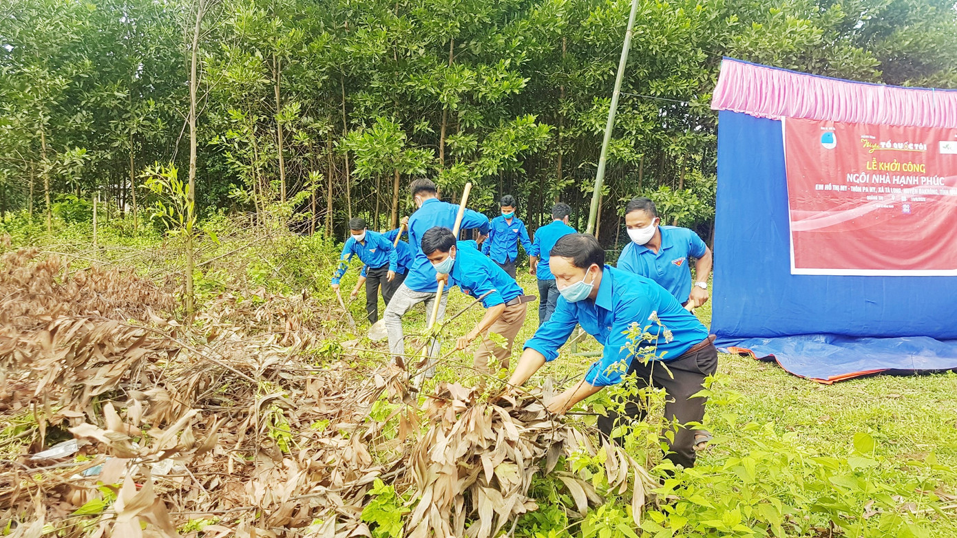 Khởi công xây dựng 'Ngôi nhà hạnh phúc' cho học sinh mồ côi ảnh 4