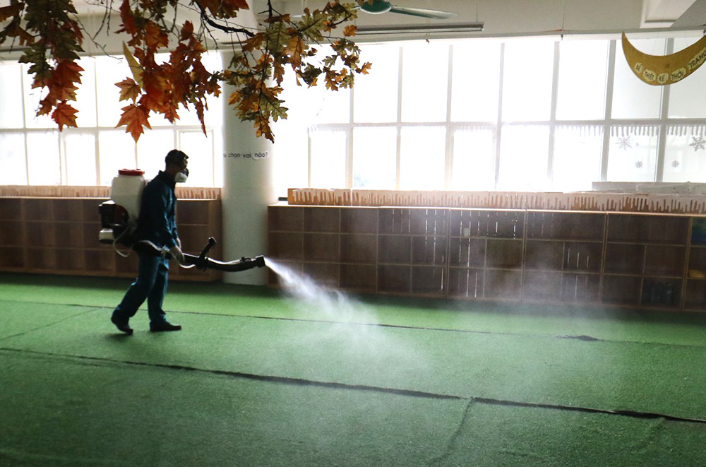 Hà Nội, Đà Nẵng: Vệ sinh, khử khuẩn trường học sẵn sàng đón học sinh trở lại trường ảnh 16