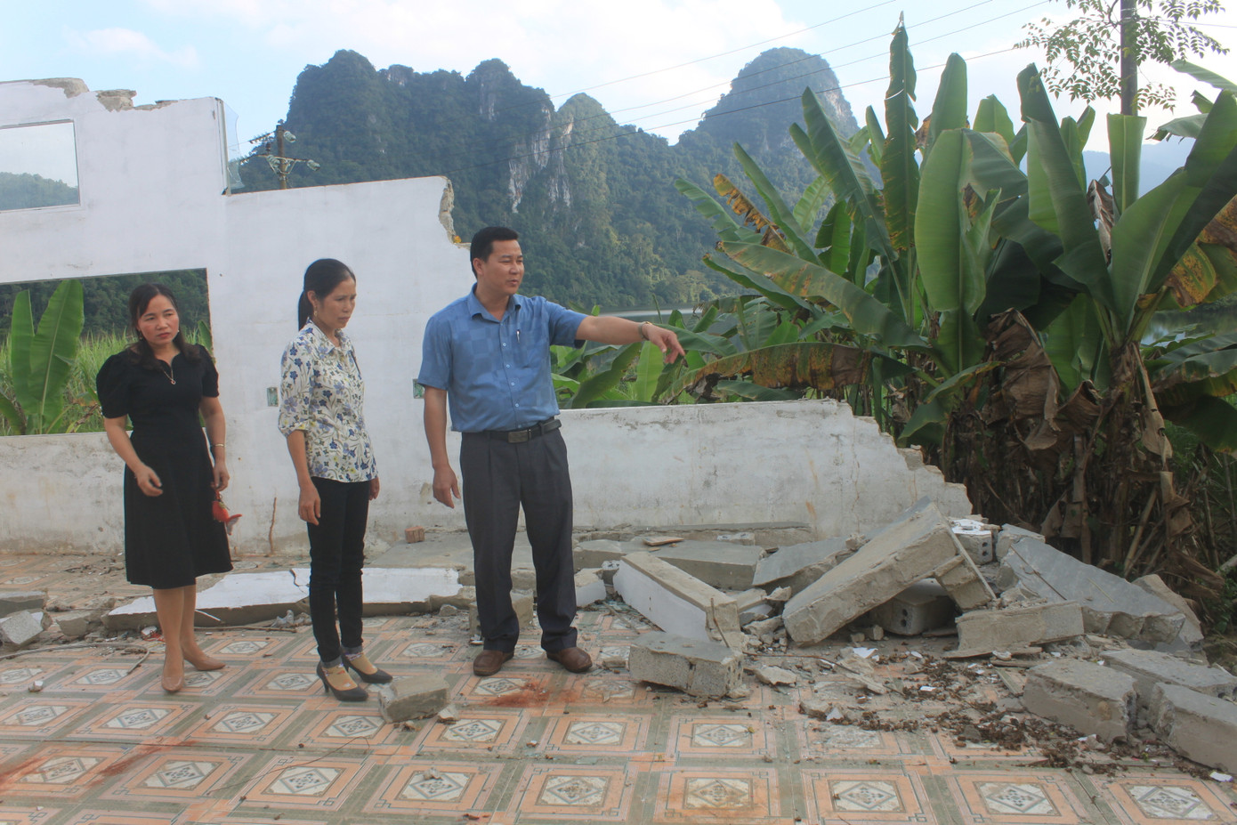 Chủ tịch UBND tỉnh Thanh Hoá chỉ đạo khắc phục trường bị sụt lún ảnh 1