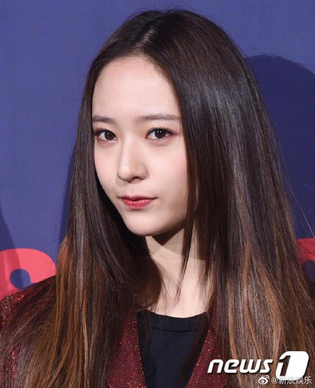 Sau Victoria, Krystal - thành viên cuối cùng của f(x) ở SM cũng “dứt áo ra đi“ ảnh 4