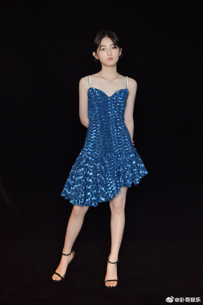 Gỡ bỏ hình tượng ngọt ngào, Trương Tử Phong chơi lớn xuống tóc để đóng phim điện ảnh mới ảnh 2