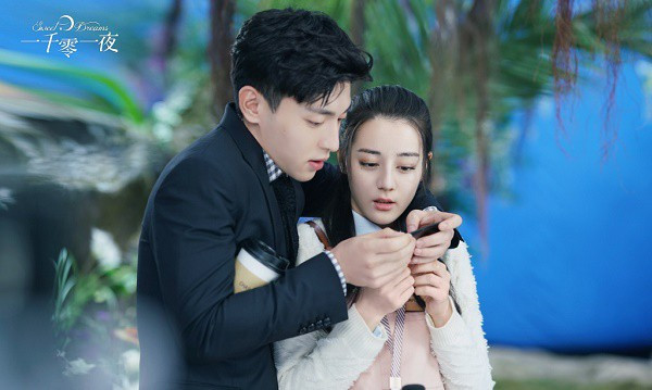 Địch Lệ Nhiệt Ba và Đặng Luân sẽ tái hợp trong phim cổ trang "Tinh Lạc Ngưng Thành Đường"? ảnh 4