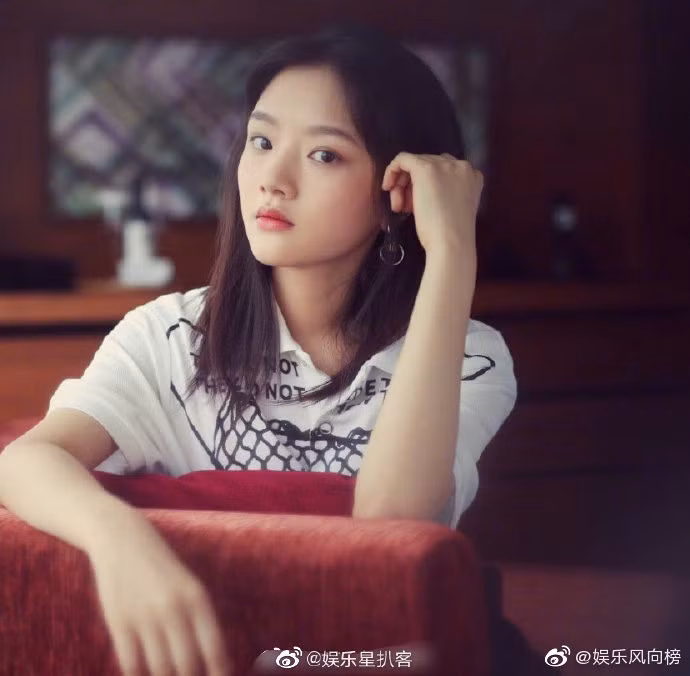 Vừa có tin đóng cặp cùng Dương Tử, Đinh Vũ Hề lại “Mười Năm Thương Nhớ” Nhậm Mẫn ảnh 3