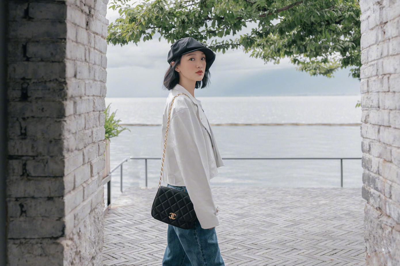 Châu Tấn: Có trong tay nhan sắc lẫn sự nghiệp nhưng chuyện tình duyên vẫn mãi lận đận ảnh 1