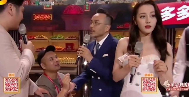 SỐC: Mạnh Mỹ Kỳ bị fan cuồng lấy cắp thông tin, tự ý đổi chỗ ngồi trên máy bay ảnh 6