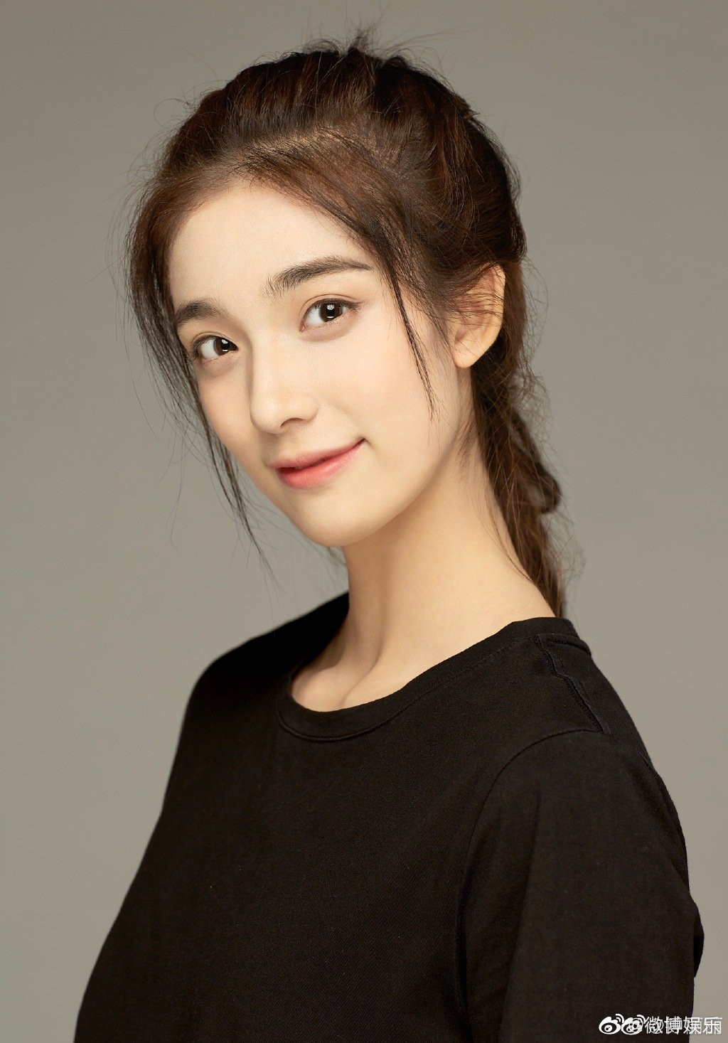 Hết Nhậm Hào (R1SE) bị tố hẹn hò lại đến Hạ Chi Quang, dân mạng “cà khịa”: “Anh em tốt!” ảnh 3