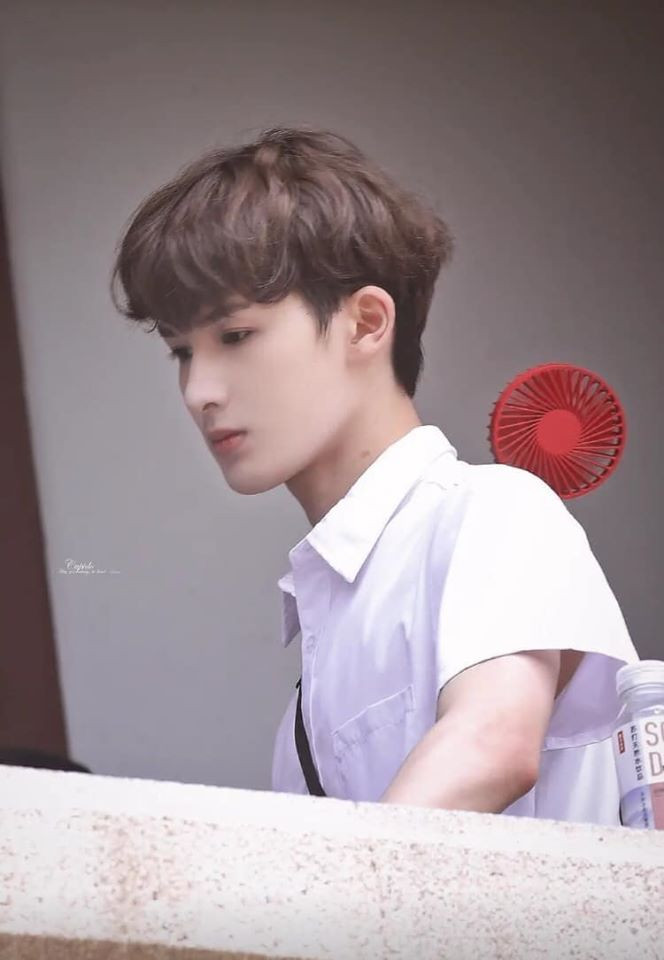 "Dã Thú Cô Độc" lộ ảnh hậu trường nhưng phản ứng của "hội mê trai đẹp" mới đáng chú ý ảnh 5