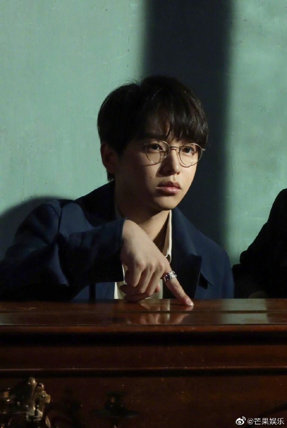 Quên Bành Dục Sướng mũm mĩm đáng yêu đi, khi gầy anh chàng cũng là “soái ca” chẳng kém ai ảnh 11