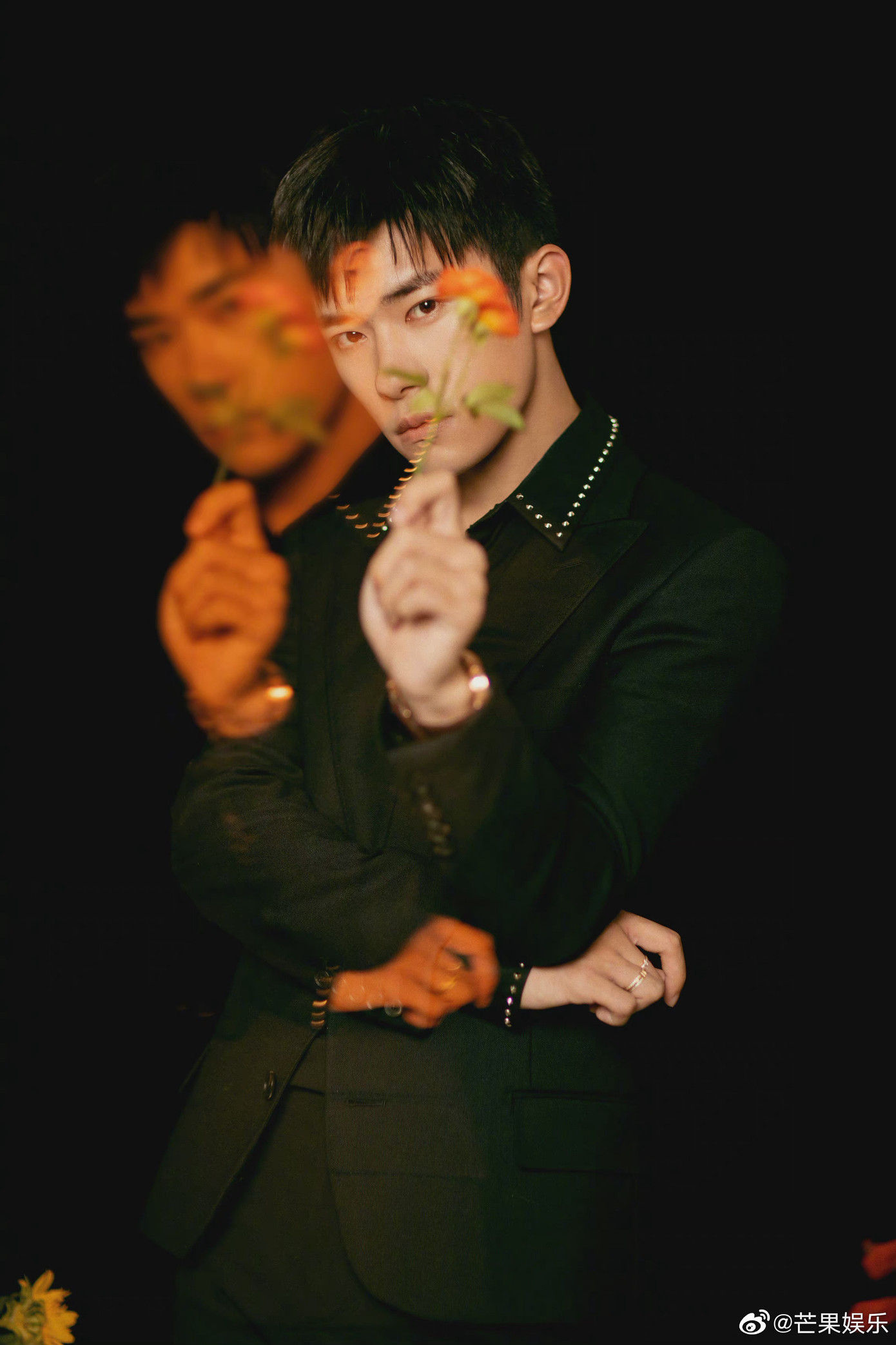 Nhờ “Em Của Thời Niên Thiếu”, Thiên Tỉ càn quét nhiều giải lớn, tiếp tục được đề cử Kim Kê ảnh 2