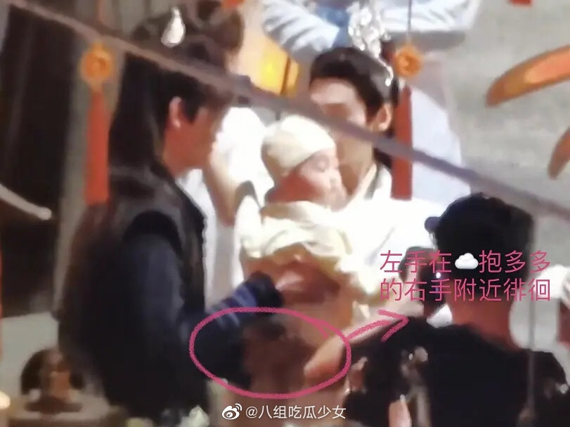 Hậu trường “Hạo Y Hành“: La Vân Hi - Trần Phi Vũ bắn “chemistry” tung tóe ảnh 5