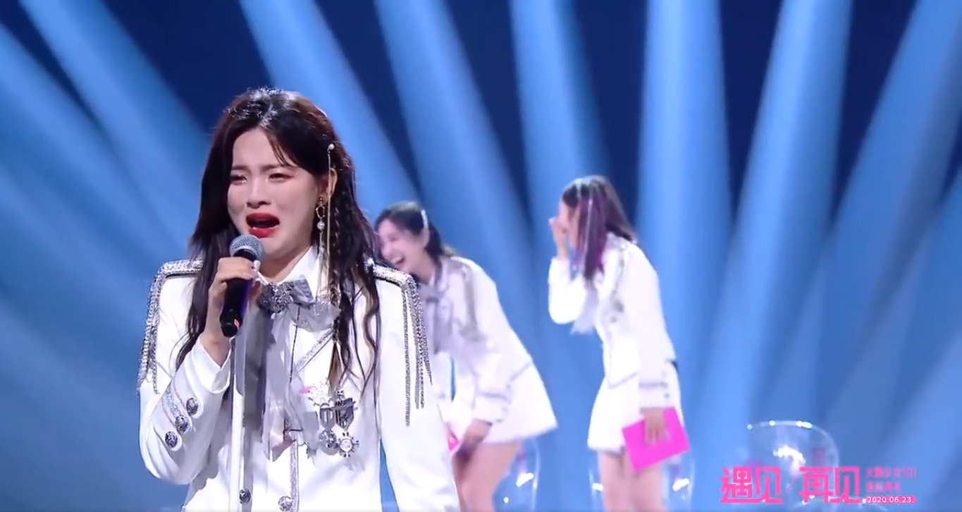 Hội những nữ idol không ngại “bóc phốt” ông chủ: Ngu Thư Hân chuyên đem sếp ra tấu hài ảnh 7