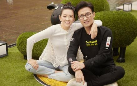 Chương Tử Di bất ngờ leo lên top tìm kiếm Weibo khi lần đầu khoe ảnh cận mặt quý tử ảnh 4