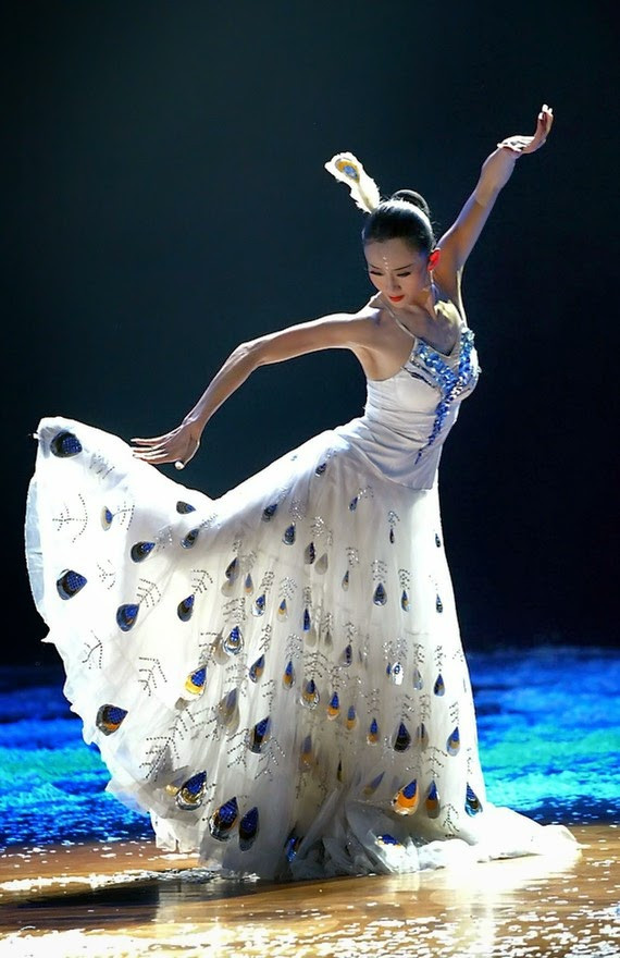 Mỹ nhân Hoa ngữ đáp trả chỉ trích “sao chưa kết hôn“: Tần Lam khiến antifan phải “tắt đài“ ảnh 3