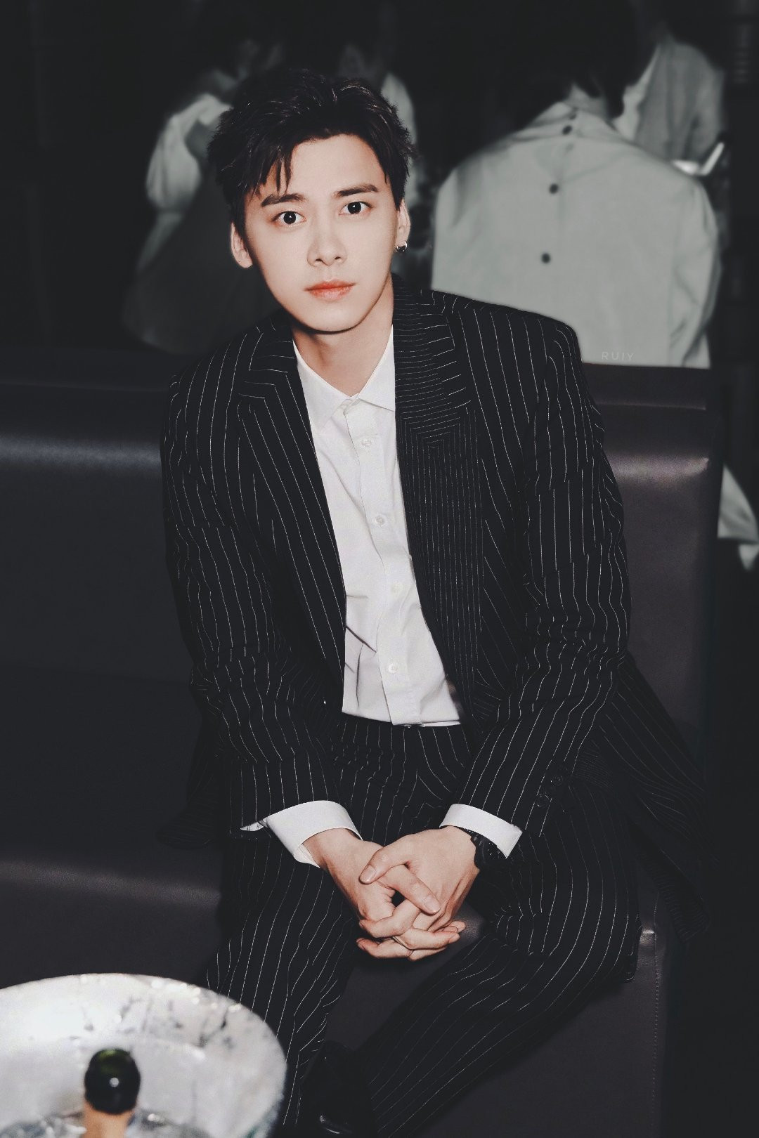 Chỉ một câu nhắc nhở, Lý Dịch Phong lại bị mắng là xem thường phụ nữ ảnh 1