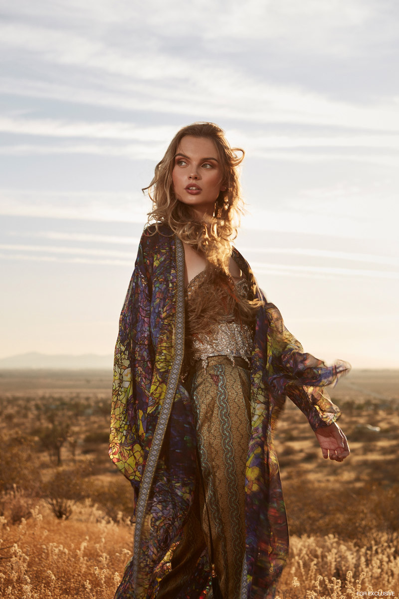 Bản sao của Taylor Swift đẹp ngất ngây như 'thôi miên' người nhìn ảnh 4