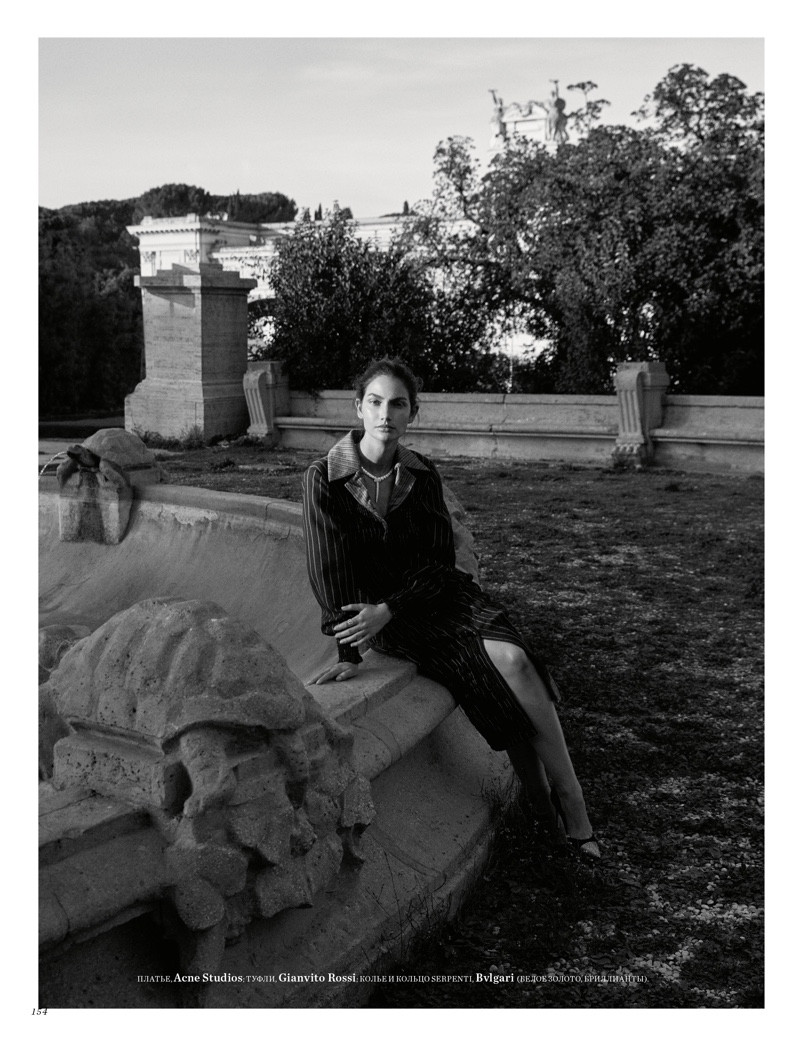 'Thiên thần nội y' Lily Aldridge khoe nhan sắc đẹp không 'góc chết' trên tạp chí ảnh 7