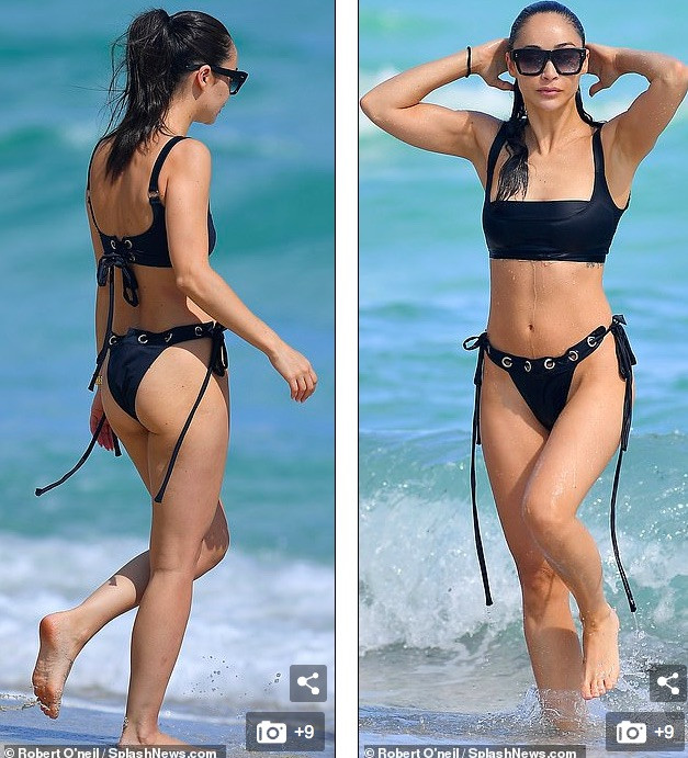 Sao truyền hình Mỹ phô dáng nuột nà gợi cảm với bikini ảnh 5