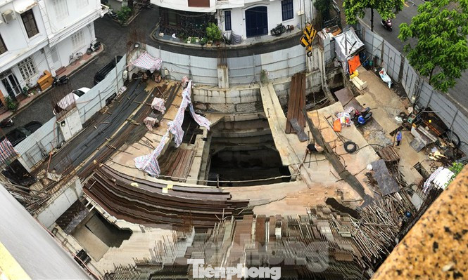 Hà Nội yêu cầu Sở Xây dựng vào cuộc vụ nhà riêng lẻ có 4 tầng hầm ảnh 1
