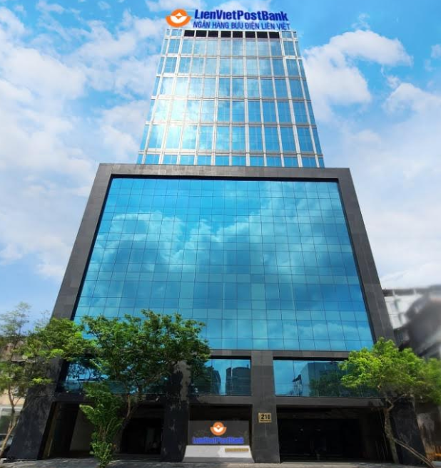 Thaiholdings và LienVietPostBank ủng hộ 20 tỷ đồng mua vaccine phòng dịch COVID -19 ảnh 1