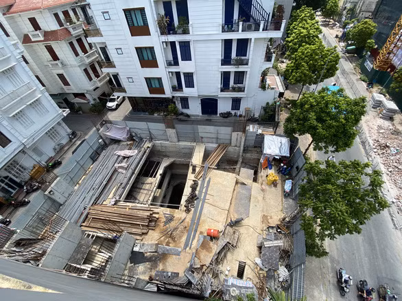 Nhà riêng lẻ 4 tầng hầm ở Hà Nội: Viện dẫn một đằng, cấp phép một nẻo? ảnh 6