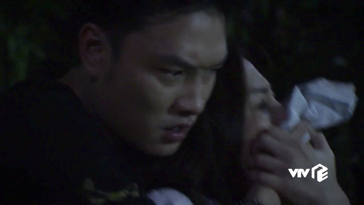 Cô gái nhà người ta tập 16: Uyên bị thiếu gia làm nhục và buộc thôi việc ảnh 1