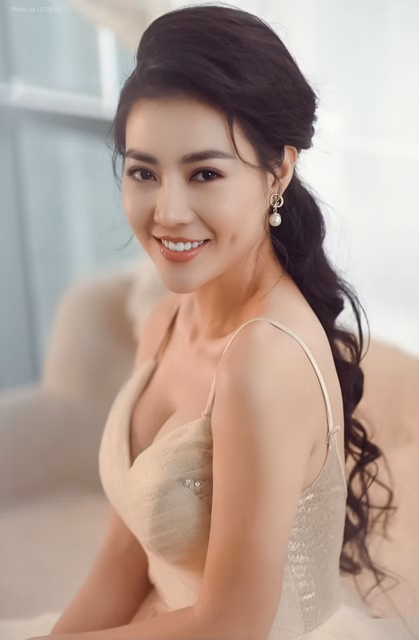 Thanh Hương: Vai nhà báo trong ‘Sinh tử’ từng bị ném đá ảnh 3