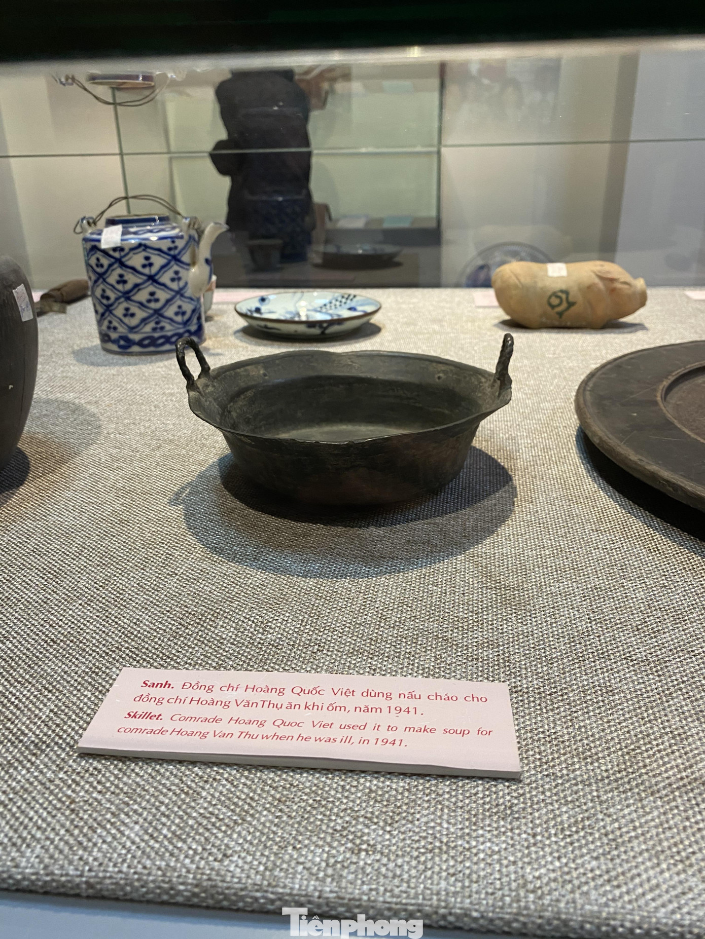 Trưng bày gần 200 tư liệu, hiện vật quý về Đảng ảnh 7