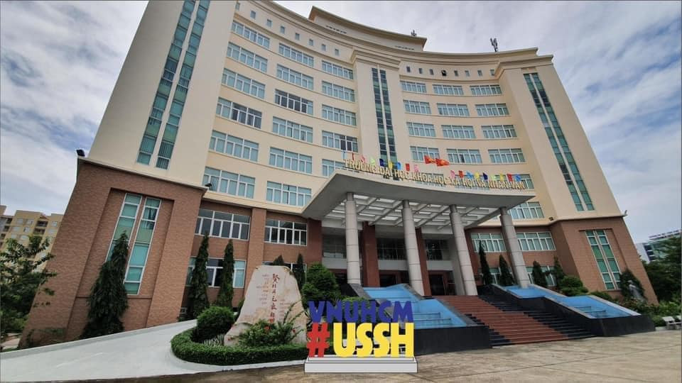 Trường ĐH KHXH&NV (ĐHQG TP. HCM) dự kiến “rút thẻ đỏ” hơn 350 sinh viên ảnh 1