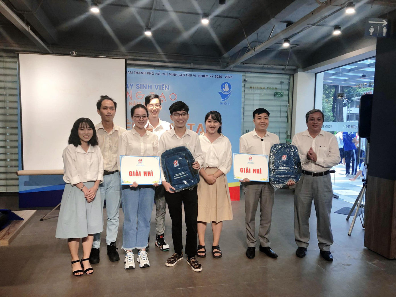 Trường ĐH Bách khoa TP. HCM thắng lớn tại Liên hoan Tuổi trẻ sáng tạo TP. HCM lần thứ 11 ảnh 1