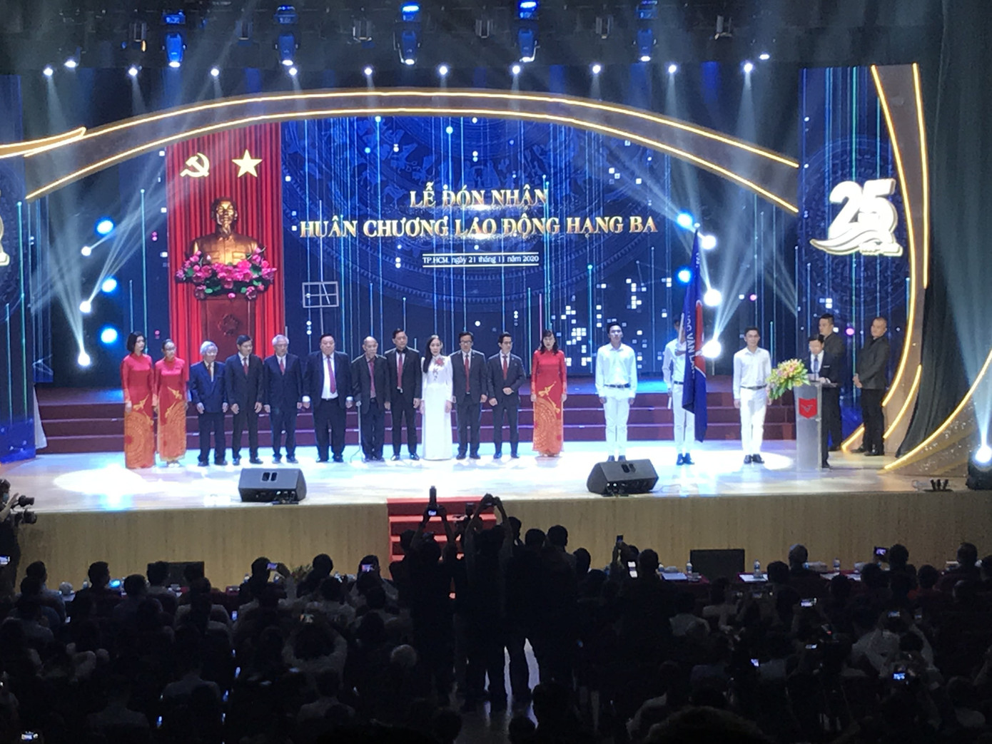 95% sinh viên Văn Lang có việc làm sau khi ra trường ảnh 1