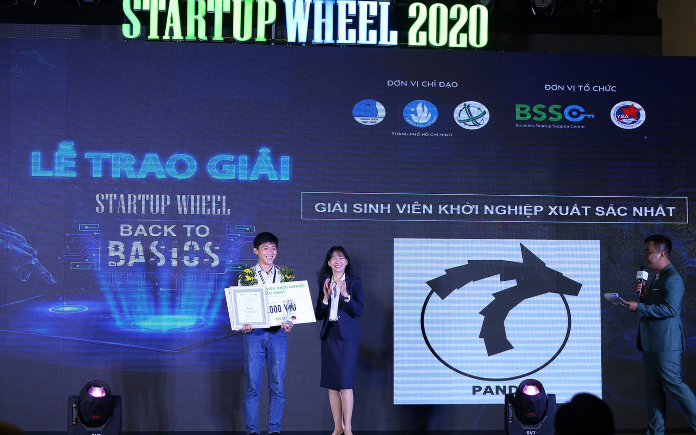 Những sinh viên biến rác thải thành gạch và chiến thắng "Startup Wheel 2020" ảnh 1