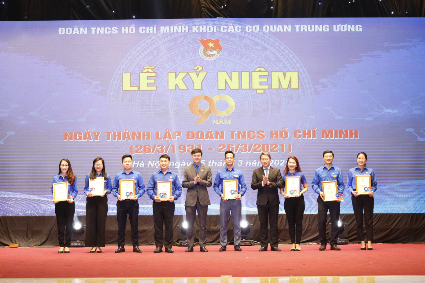 Tuổi trẻ Khối các cơ quan T.Ư tuyên dương Chi đoàn mạnh, Bí thư chi đoàn tiêu biểu ảnh 3