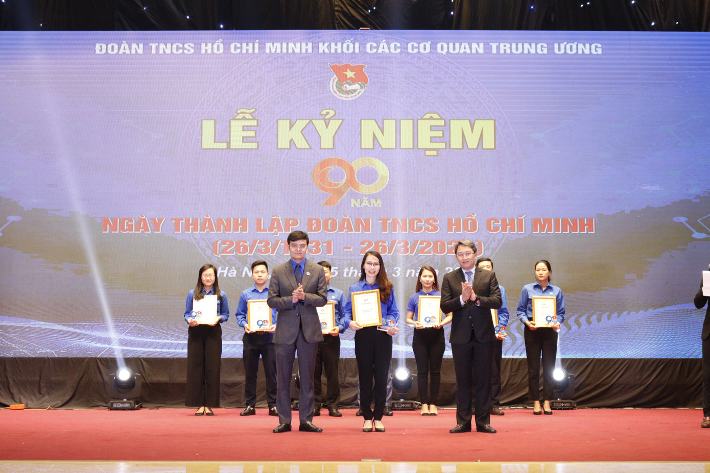 Tuổi trẻ Khối các cơ quan T.Ư tuyên dương Chi đoàn mạnh, Bí thư chi đoàn tiêu biểu ảnh 2