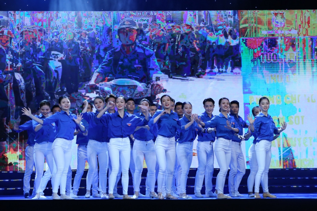 Thành Đoàn Hà Nội đón nhận Huân chương Lao động hạng Nhất ảnh 3