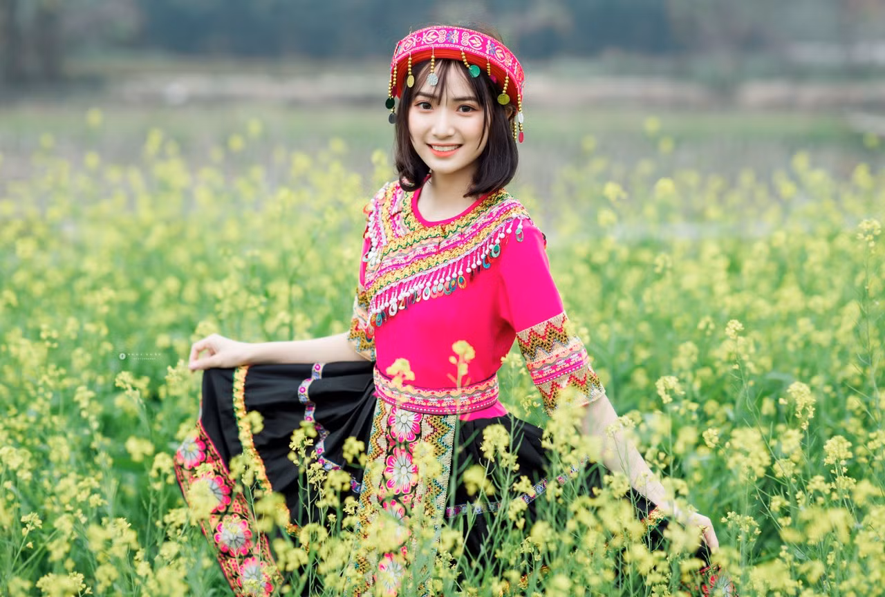 Hot girl Nam Định ‘hóa’ thiếu nữ H’Mông rạng rỡ đón Xuân ảnh 5