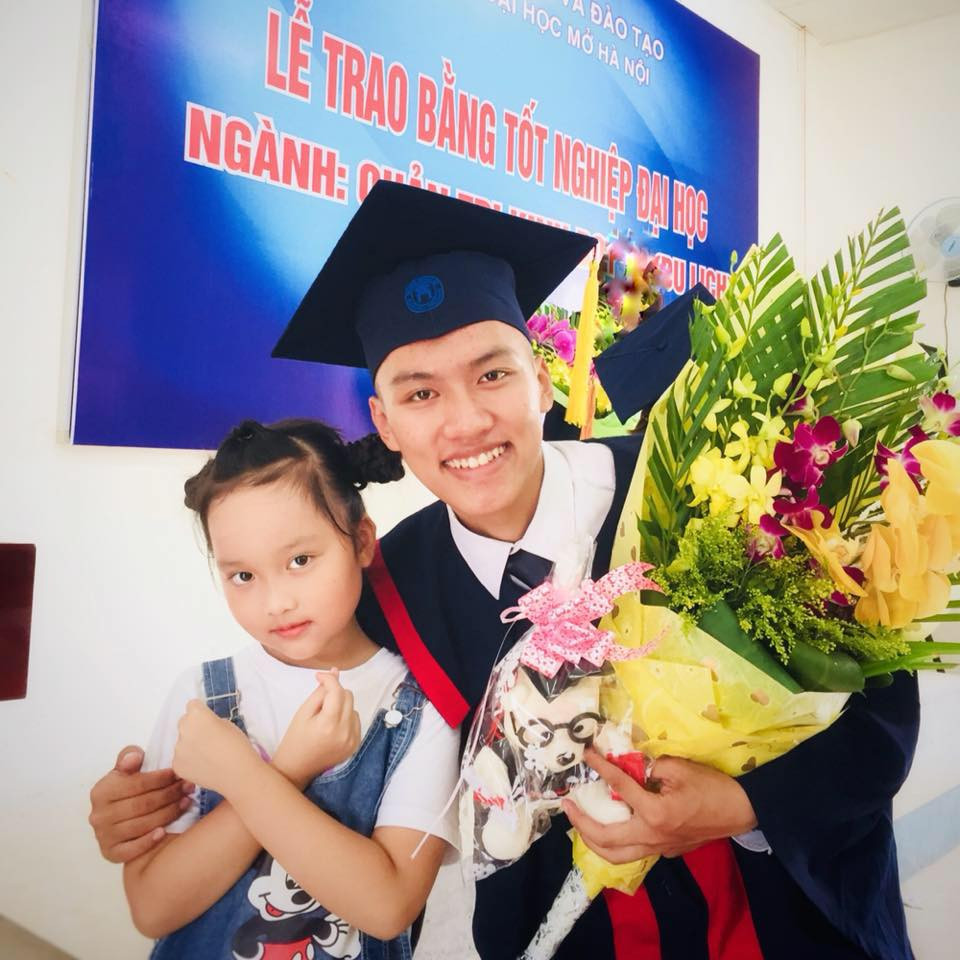 Tâm sự của một cựu Sao tháng Giêng đạp xe xuyên Việt được kết nạp Đảng tại trường đại học ảnh 10