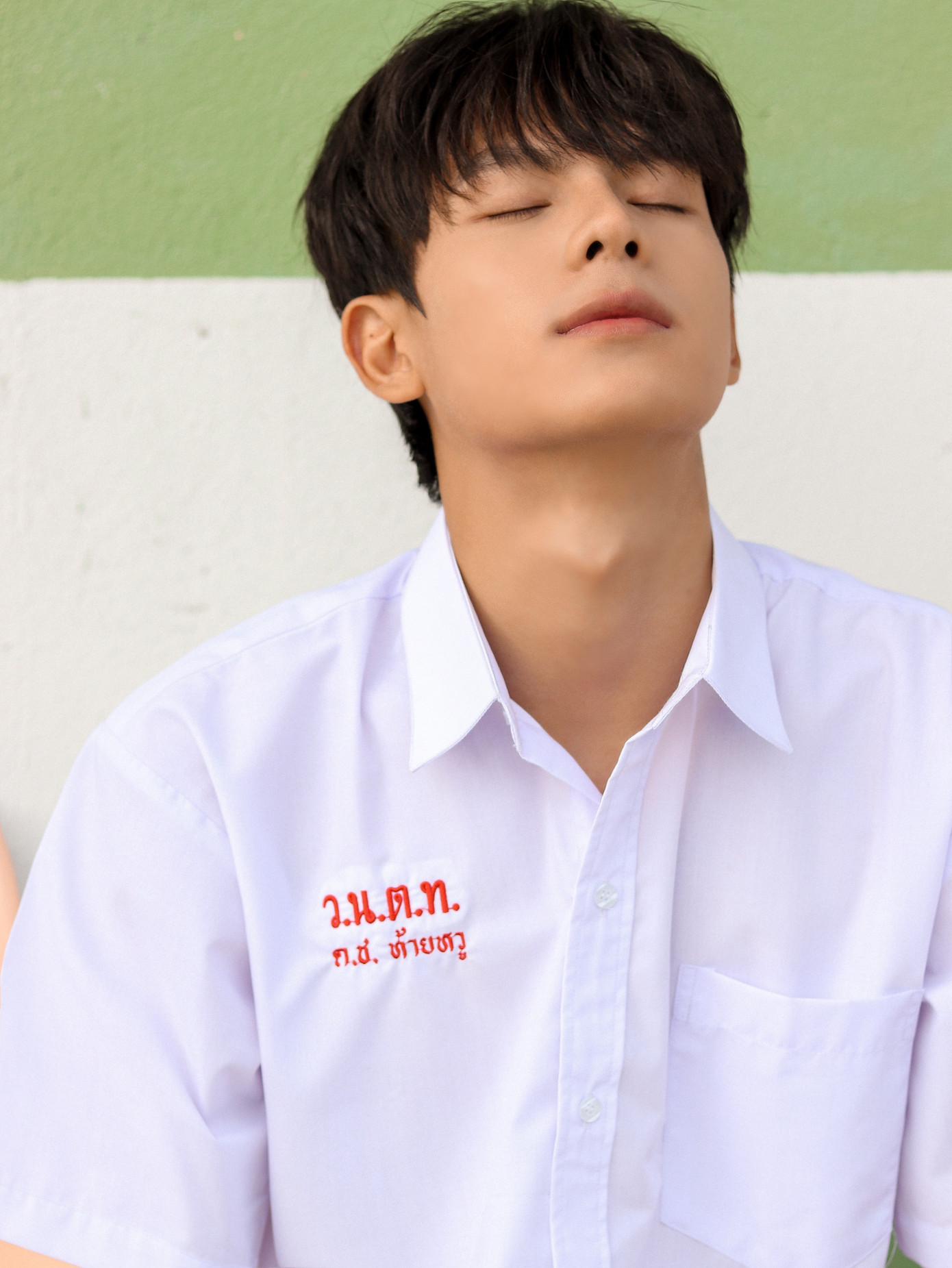 Nam thần Việt thu hút mọi ánh nhìn qua dung mạo ngỡ lai Thái ảnh 5