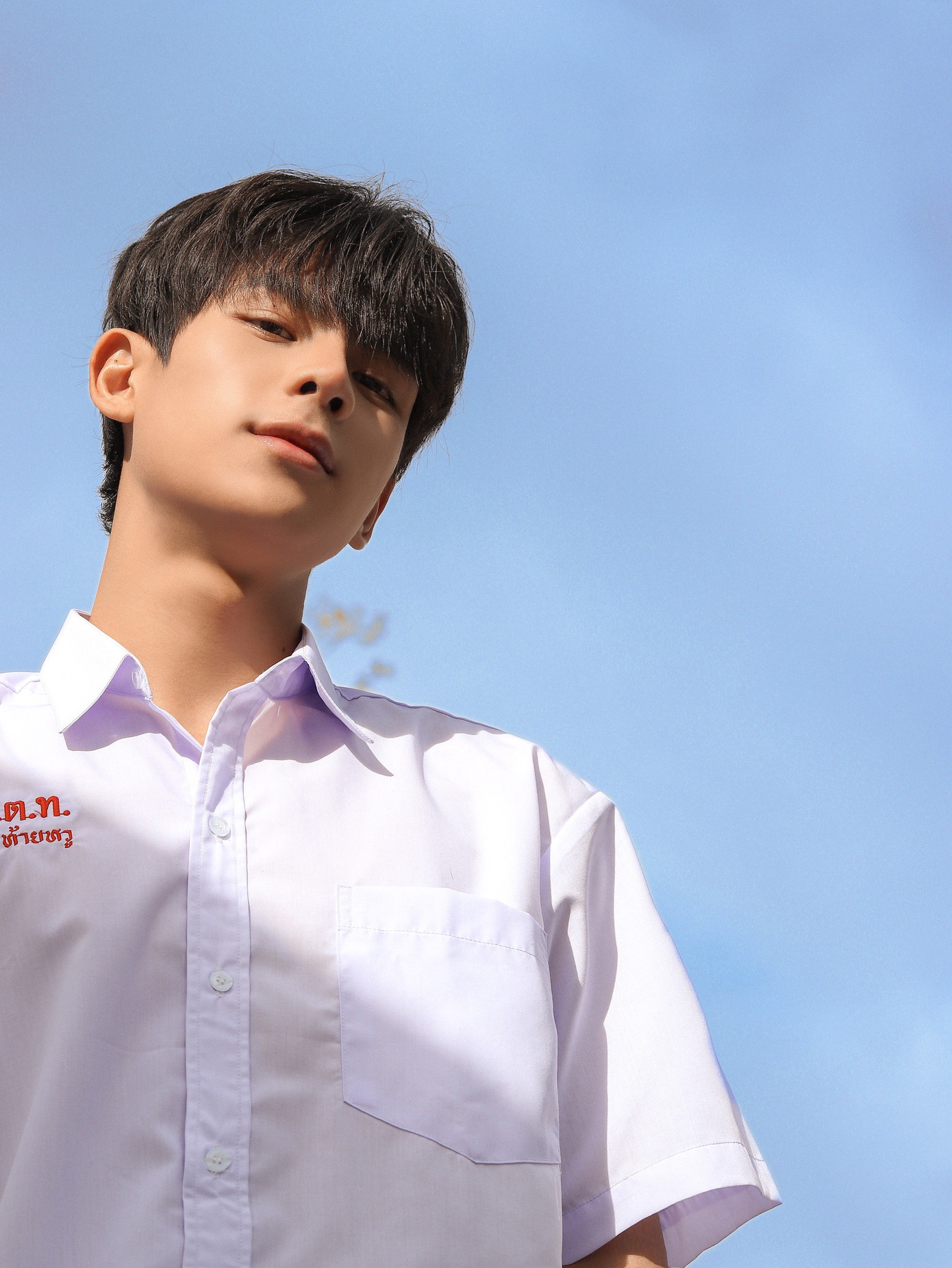 Nam thần Việt thu hút mọi ánh nhìn qua dung mạo ngỡ lai Thái ảnh 6