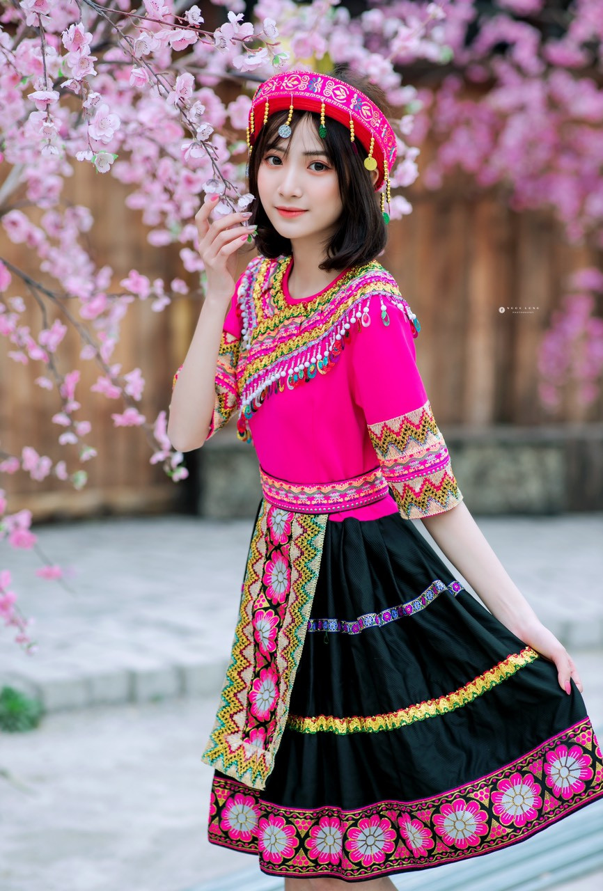 Hot girl Nam Định ‘hóa’ thiếu nữ H’Mông rạng rỡ đón Xuân ảnh 3