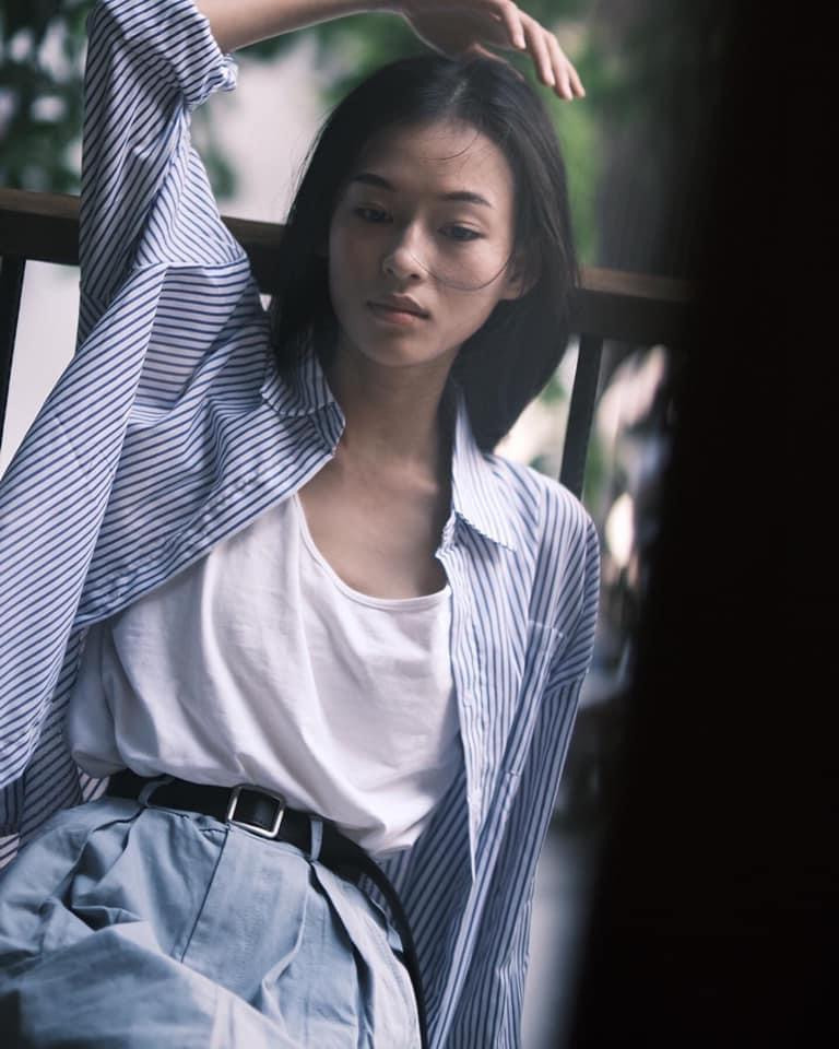 Nữ chính trong MV mới của Erik được netizen săn lùng bởi gương mặt đẹp tựa hoa đán ảnh 15