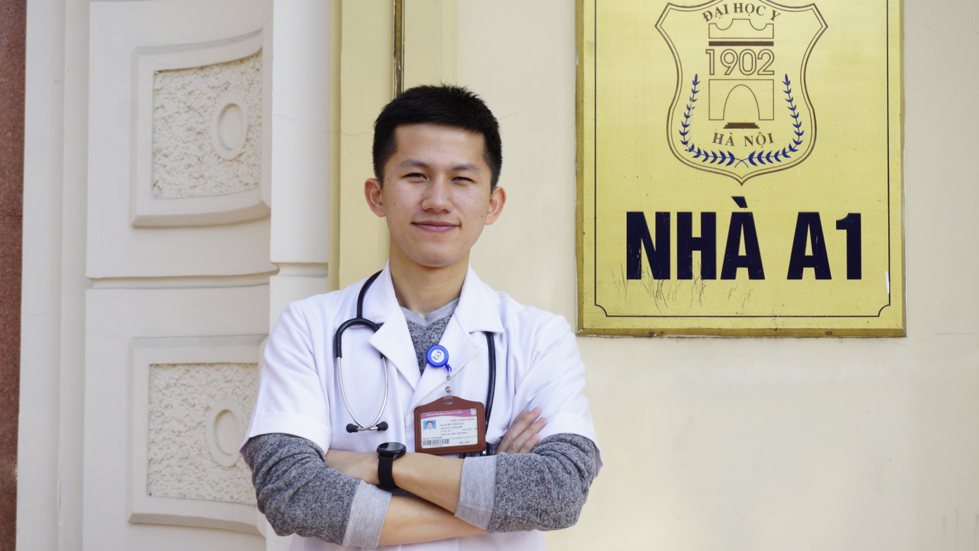 Nam sinh trường Đại học Y từng ước mơ làm chiến sĩ công an: “Không hối hận khi chọn nghề y“ ảnh 1