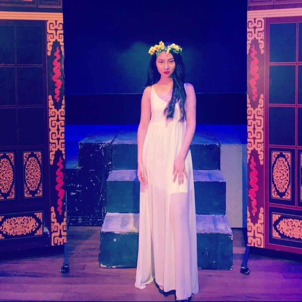 Nữ diễn viên có cái tên được nhiều người mong ước đặc biệt thích các vai phản diện ảnh 14