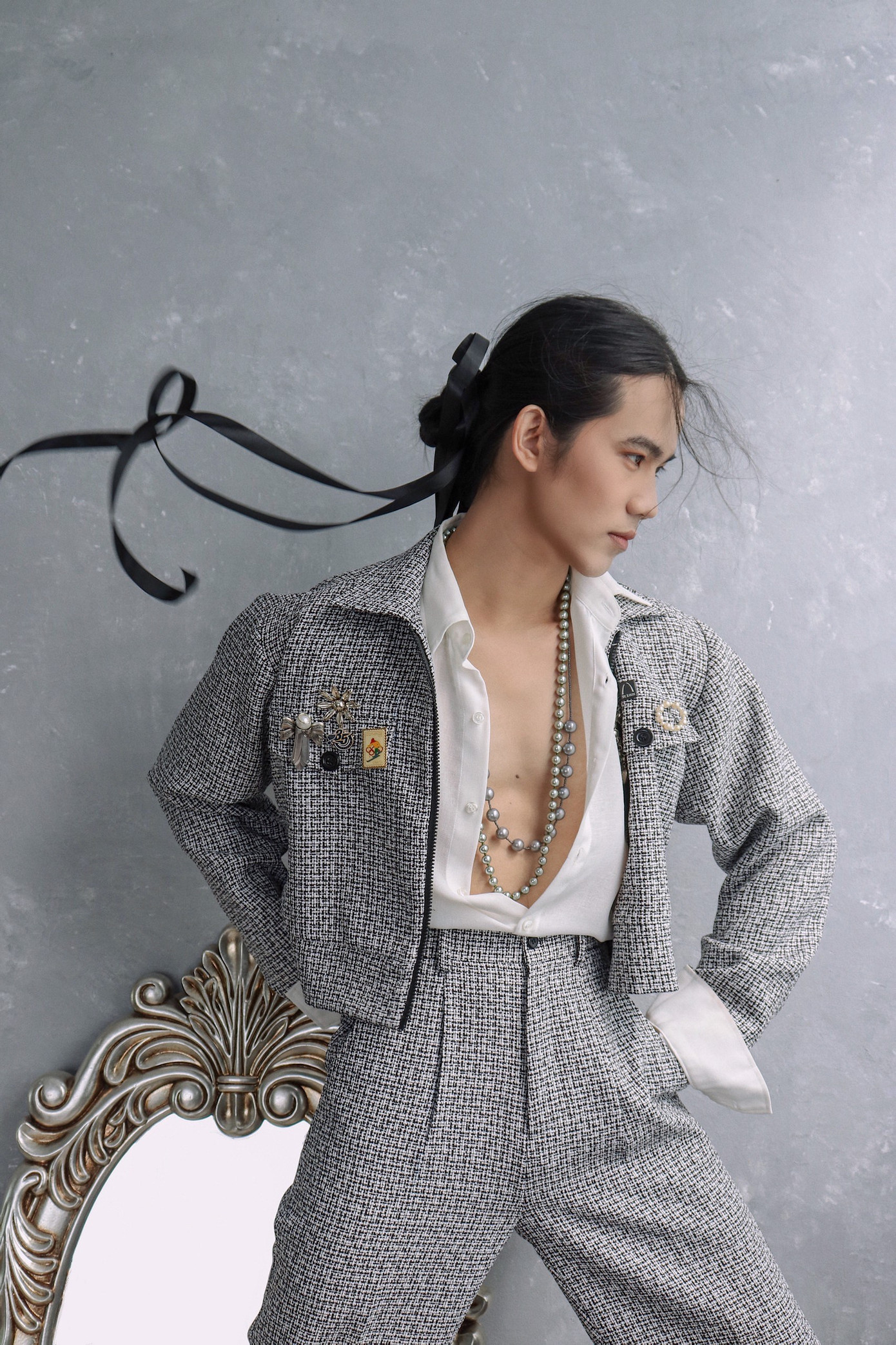 Mê mẩn trước nhan sắc của “Mỹ nam tóc dài” là người Việt gốc Hoa ảnh 2