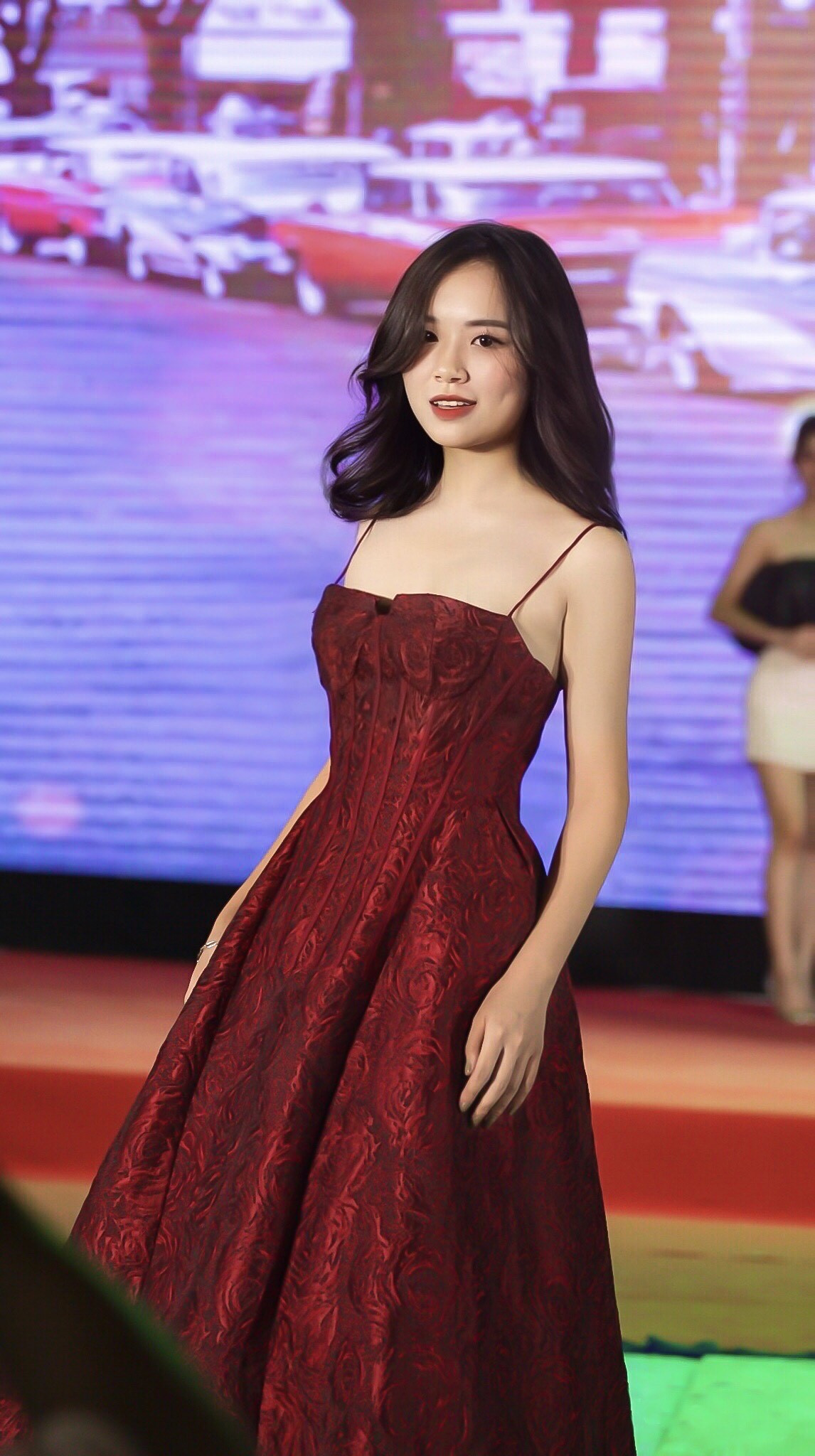 Người đẹp được yêu thích nhất Hutech: Bùn dưới chân nhưng nắng ở trên đầu ảnh 4