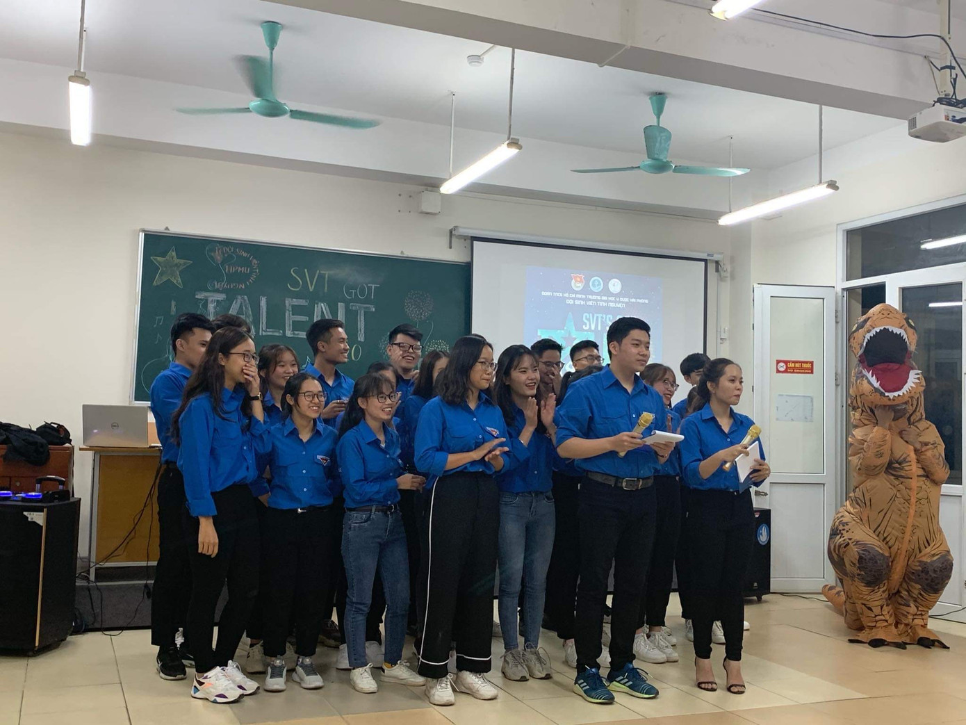 Ước mơ là một bác sĩ có tâm có tài trong tương lai của nam sinh 22 tuổi quê Hải Dương ảnh 6