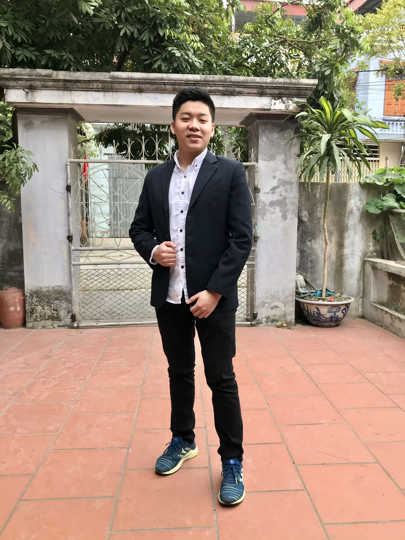 Ước mơ là một bác sĩ có tâm có tài trong tương lai của nam sinh 22 tuổi quê Hải Dương ảnh 2